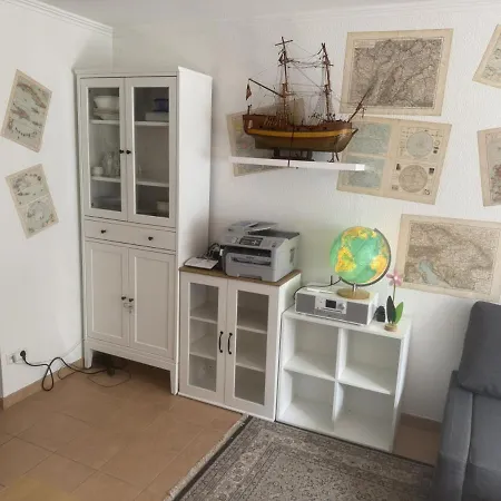 Auf Grosser Fahrt Strandnah, Wlan, Terrasse, Hunde Willkommen Holiday home Tossens