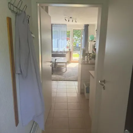 Nyaraló Auf Grosser Fahrt Strandnah, Wlan, Terrasse, Hunde Willkommen